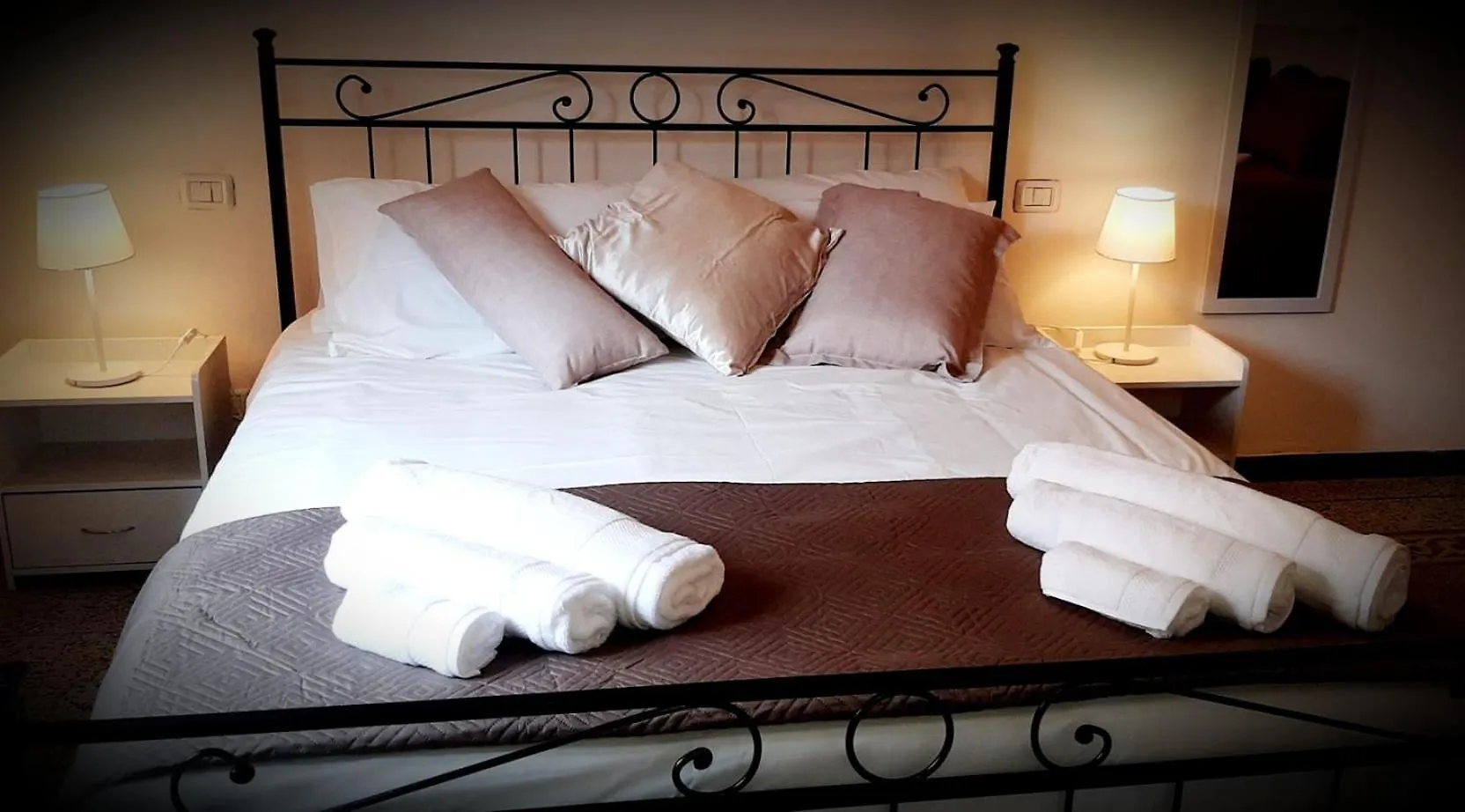 Locanda Veve' Pallerone 2*,  Italy